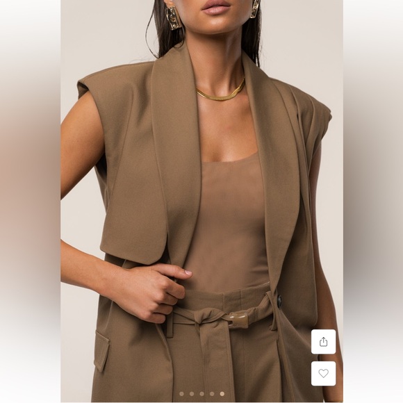 Tan brown vest - Picture 3 of 10